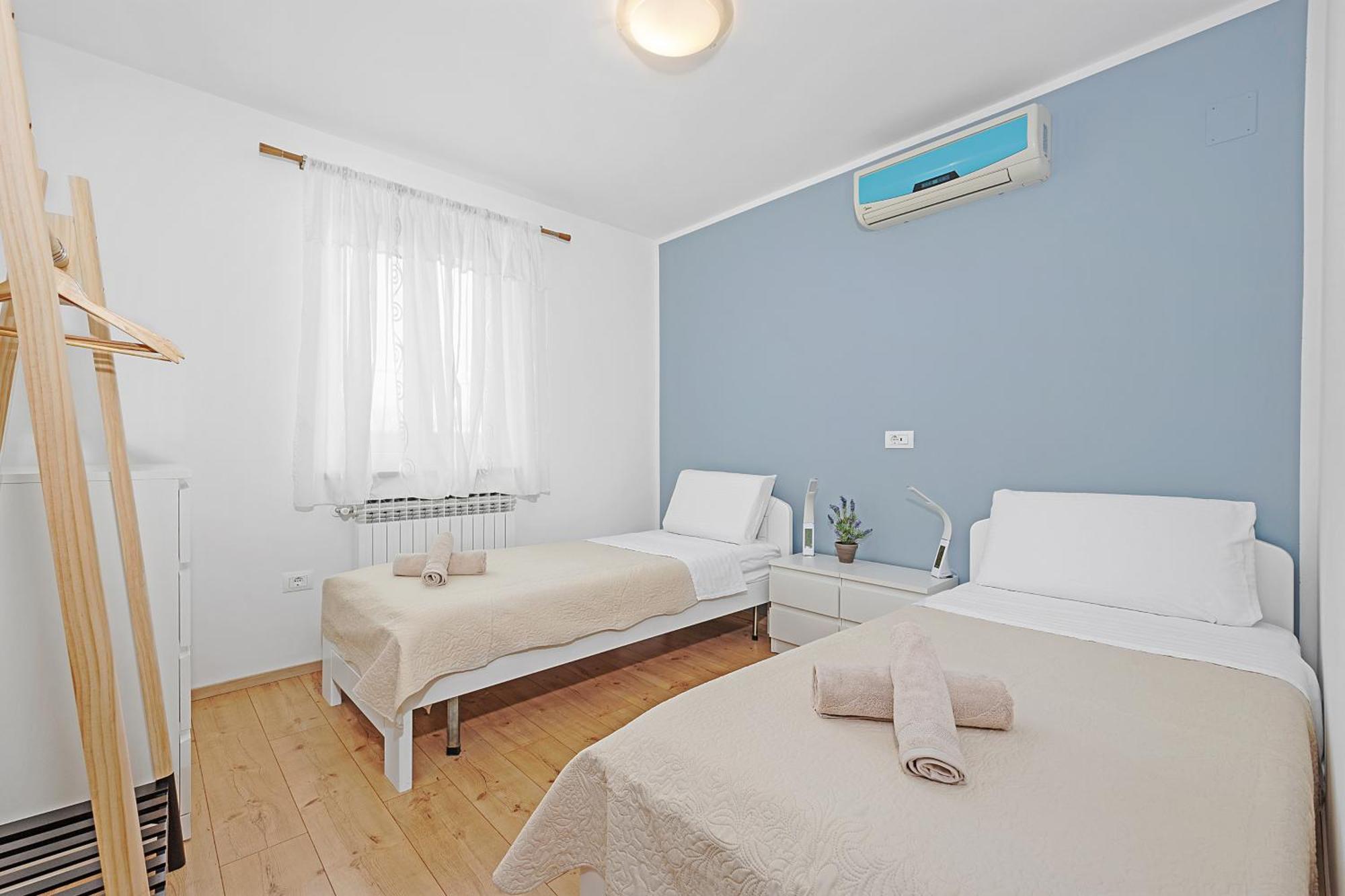 פאז'אנה Apartment Delton מראה חיצוני תמונה